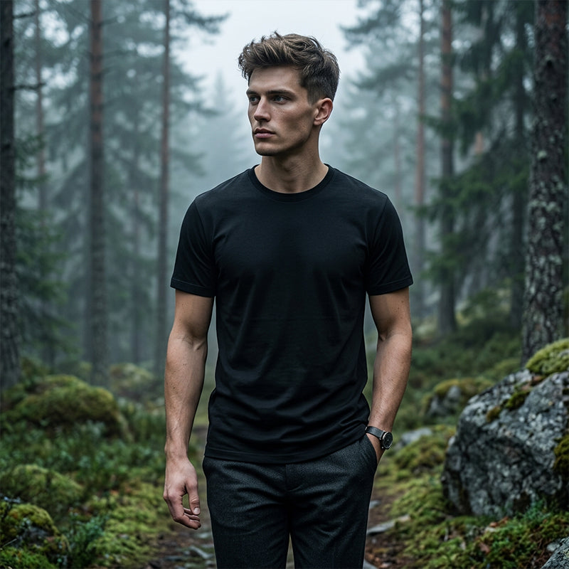 Herr klassisk rundhalsad T-shirt – premium blandning, atletisk passform & tidlös design 👕💨