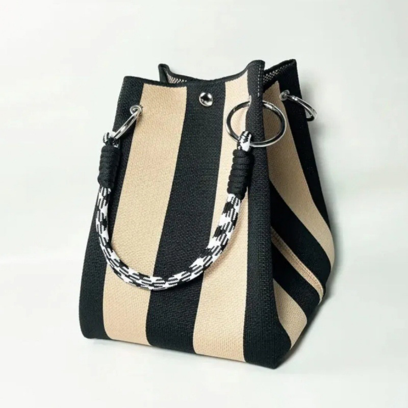 ⏳Begränsat erbjudande 50% rabatt⏰Randig Stickad Hinkväska👜