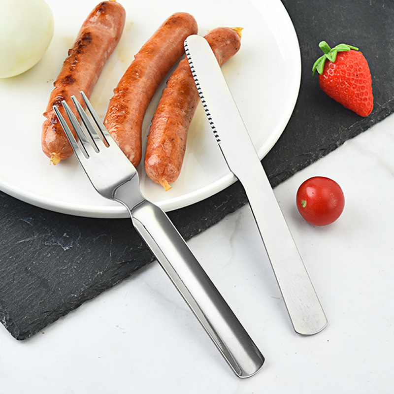 🌞Fräsch in i våren med 52% rabatt!🥄 4-i-1 bärbart bestickset i rostfritt stål – gaffel, sked, kniv + flasköppnare, kompakt och lätt för picknick och resor