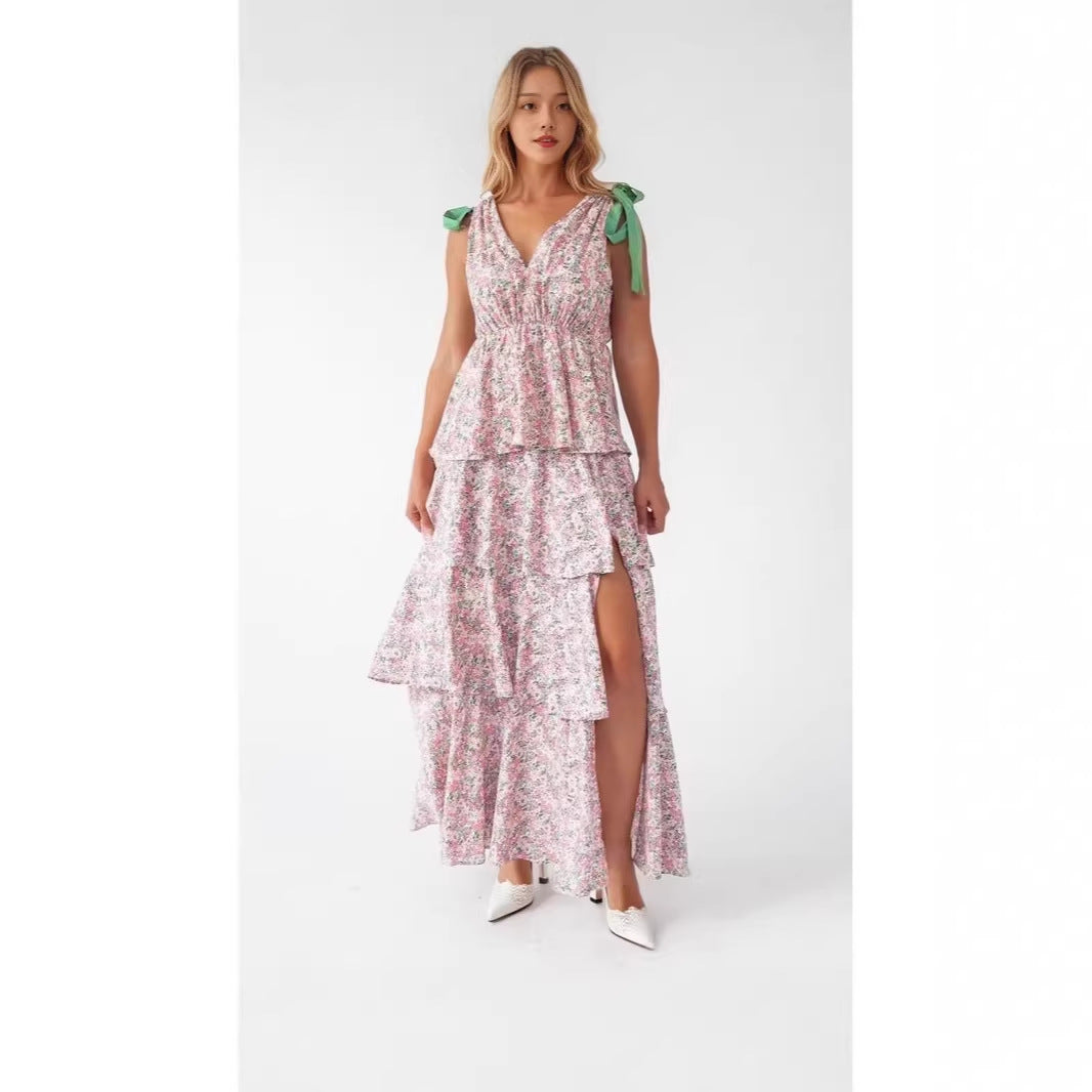 📢📢 50% rabatt !!   ⏰ Kvinnors Floral V-hals tiered Ruffle klänning