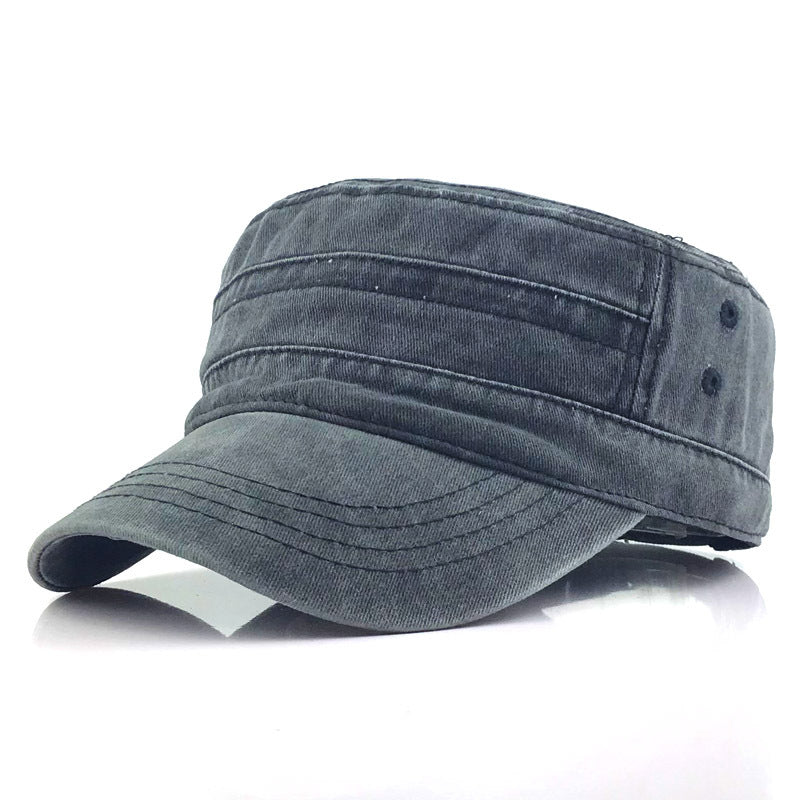 En trendig, bekväm och luftig keps med platt topp