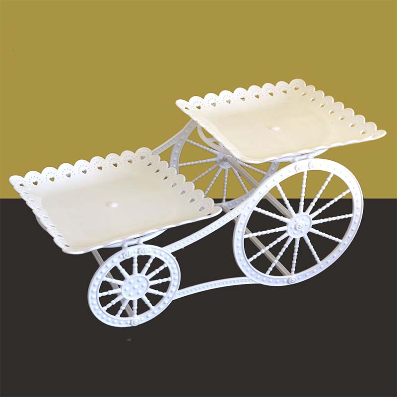 Tvåvånings serveringsställ med vagnsdesign