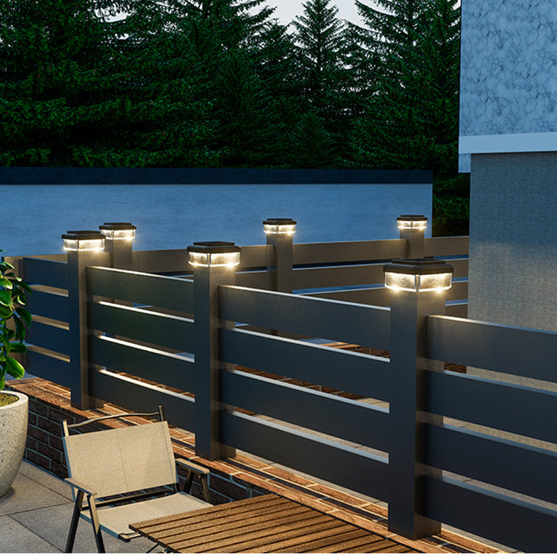 ☀️ 50% RABATT NU! 🏡 Solcellsdriven LED Stolplykta – Väderbeständig, Auto Av/På & Varmt Sken för Trädgård & Altan 🌿