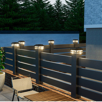 ☀️ 50% RABATT NU! 🏡 Solcellsdriven LED Stolplykta – Väderbeständig, Auto Av/På & Varmt Sken för Trädgård & Altan 🌿