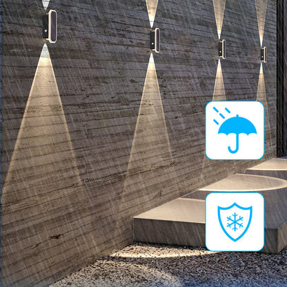 ☀️ 50% RABATT NU! 💡 Up & Down Solcellsvägglampa – Dubbelriktad, Vattentät & Trådlös – Perfekt för Trädgården 🌿