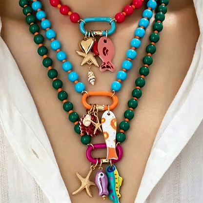 Vibrant Boho Kusthalsband med Pärlor