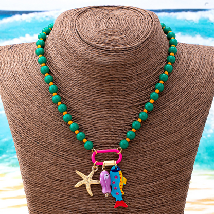 Vibrant Boho Kusthalsband med Pärlor
