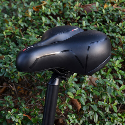 🚴 50% RABATT NU! 💨 Bekväm och Andningsbar Cykelsadel – Ventilerad & Ergonomisk – Perfekt för Långa Cykelturer – Ingen Smärta, Bara Njutning 🚲