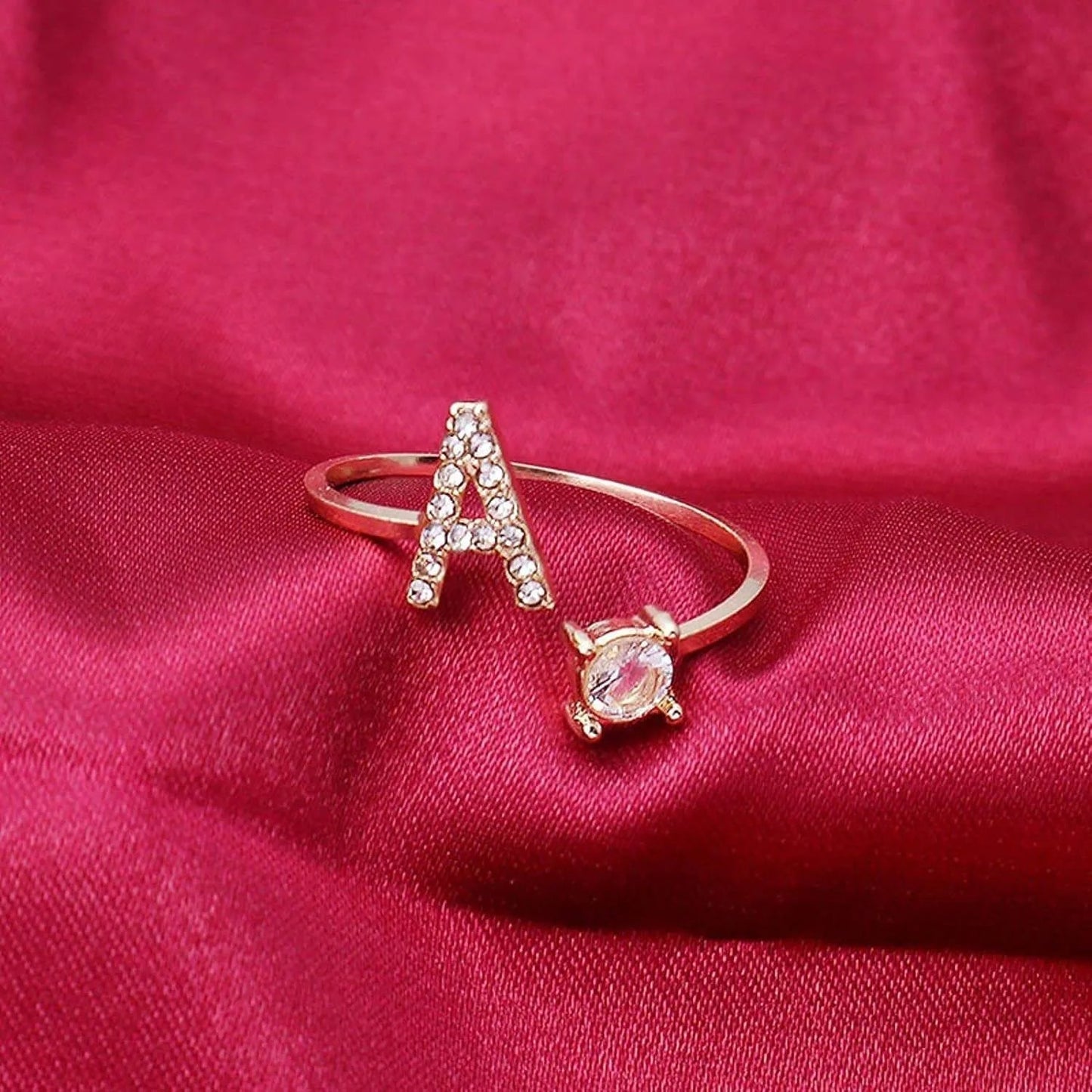 💍 50% RABATT NU! ❤️ Initialbokstavsring – Personlig, justerbar & perfekt som en meningsfull gåva till dig själv eller någon du älskar ✨