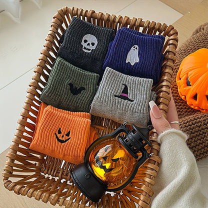 Andningsbara Halloween-strömpor