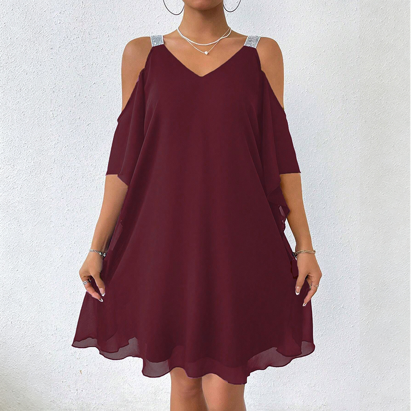 ✨ Elegant V-ringad damklänning – vackert fall, feminin stil och perfekt för sommaren