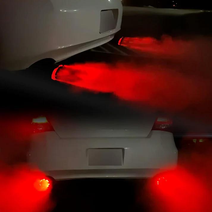 🚗 50 % RABATT NU! 🔥 LED-slutrör för bil – Kolfiberavgasrör med eldsprutande ljuseffekt & ljuddämpning 💨