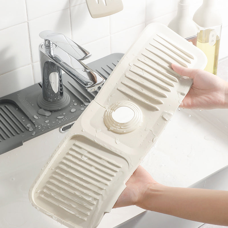 🧼 50% RABATT NU! Snabbtorkande silikonmatta för kranar – 5° lutning, halkskydd & livsmedelssäker – perfekt för kök och badrum 🚿✨