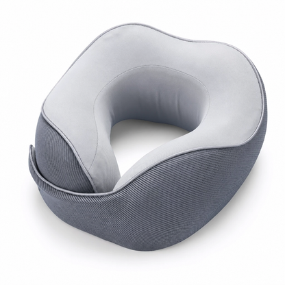 U-formad resekudde i memory foam med svalkande överdrag och magnetspänne