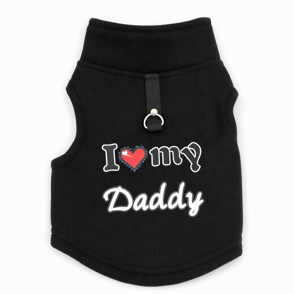 📢📢50 % RABATT !! ⏰ Varm husdjurströja med koppelring – “Love Dad & Mum”-design, håll din hund varm och stilig på vinterpromenader ❄️