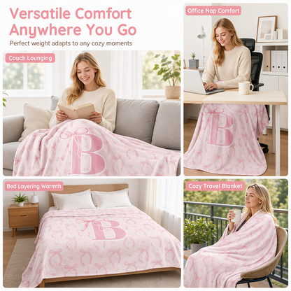 🎀 50% RABATT! ✨ Tjock Dubbelsidig Flanellpläd med Söt Rosett & Bokstavsmönster – Ultramjuk & Varm Filt 🩷