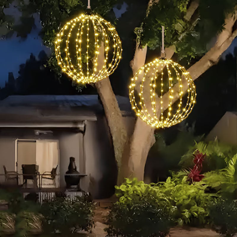 🔮 50% RABATT NU! Hängande LED-klotdekoration – elegant klotdesign, 360° ljus & hopfällbar – perfekt för uteplats, trädgård och fest ✨